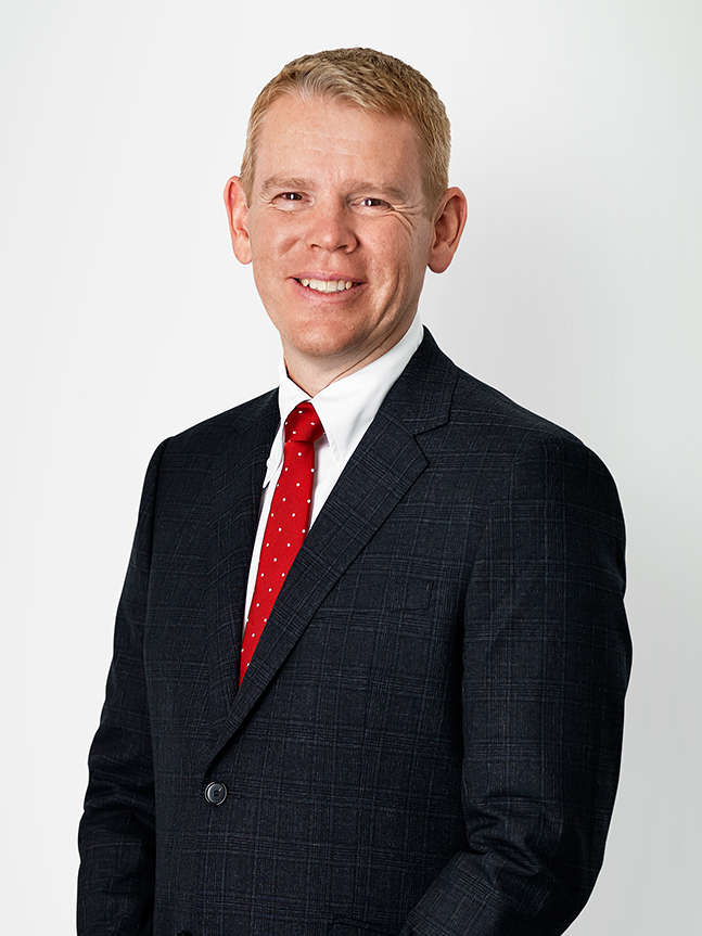 Chris Hipkins portrait